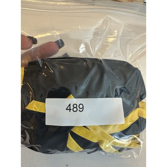 Nike DriFit Women's Black /Yellow Livestrong Athletic running shorts Size Medium - Picture 8 of 8